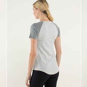 🍋 Lululemon Dhyana Short Sleeve